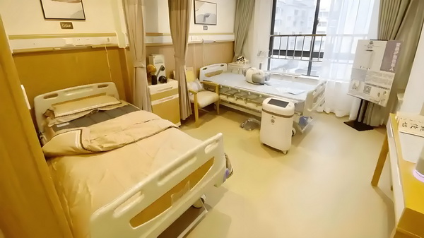 深圳落户费_当下最大的话题，《731》还上不上 